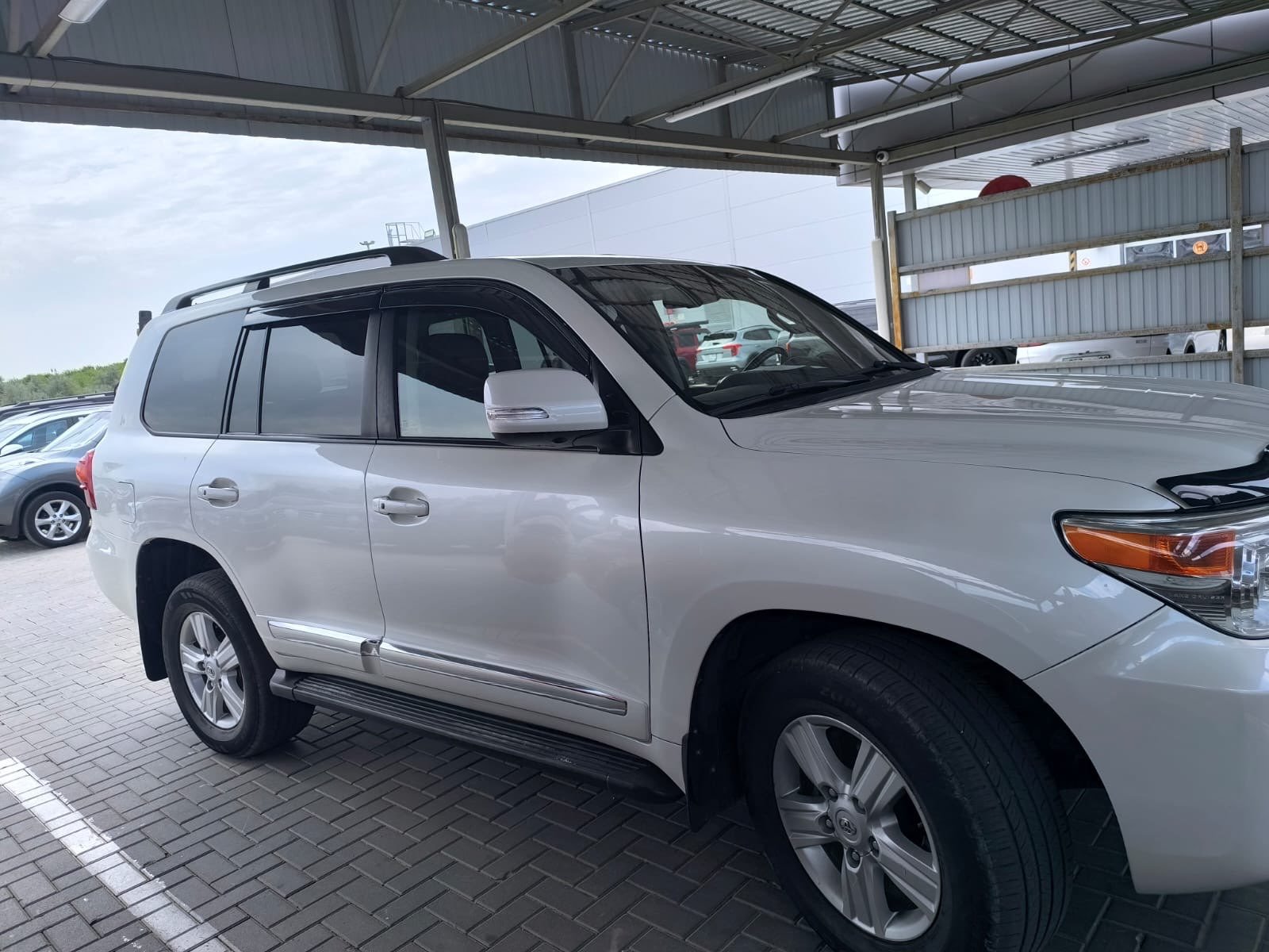 Toyota Land Cruiser 2014