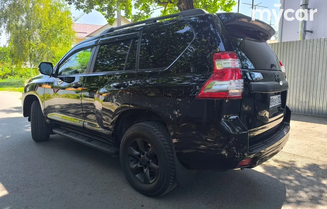 Toyota Land Cruiser Prado 2013