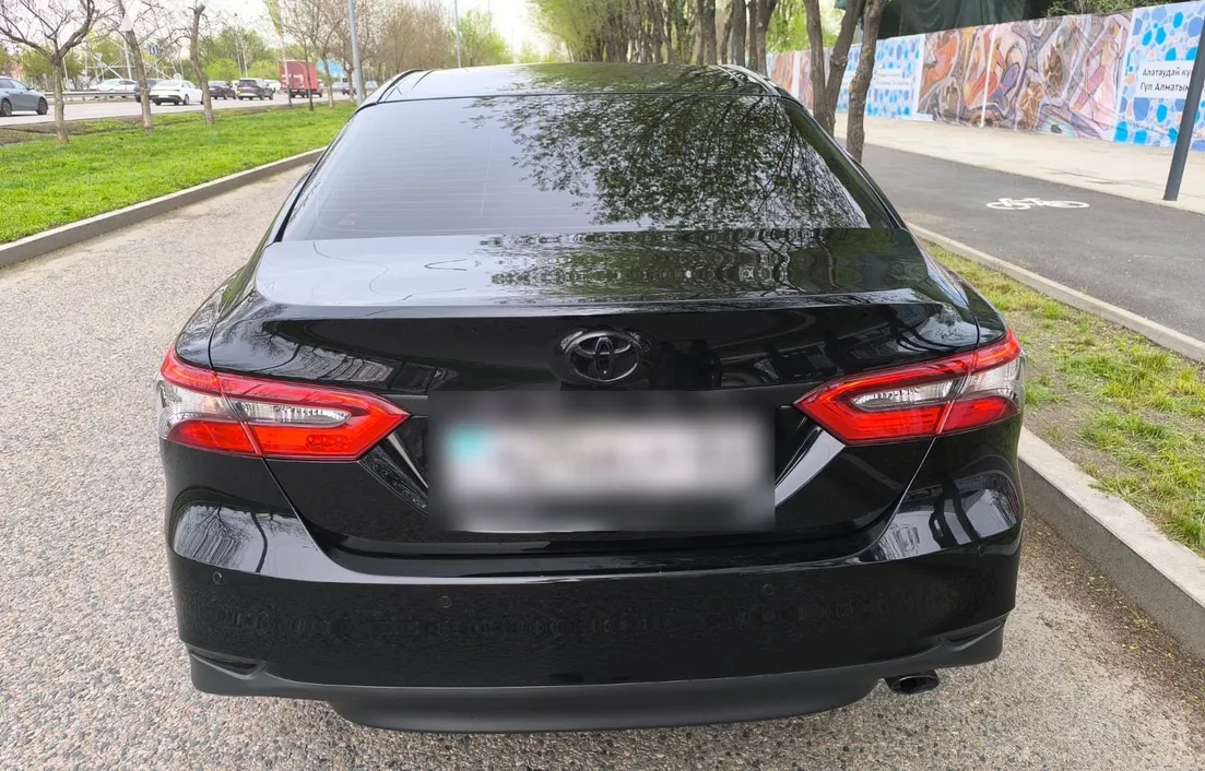 Toyota Camry 2023