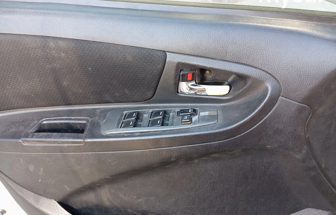 Geely MK 2013