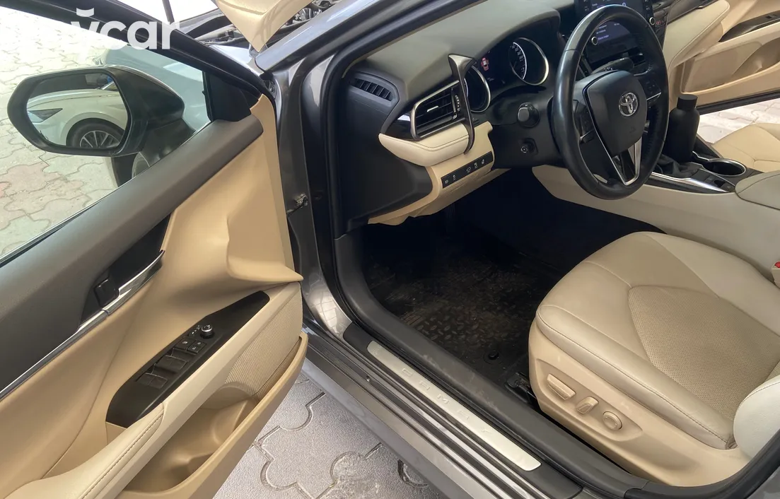 Toyota Camry 2023