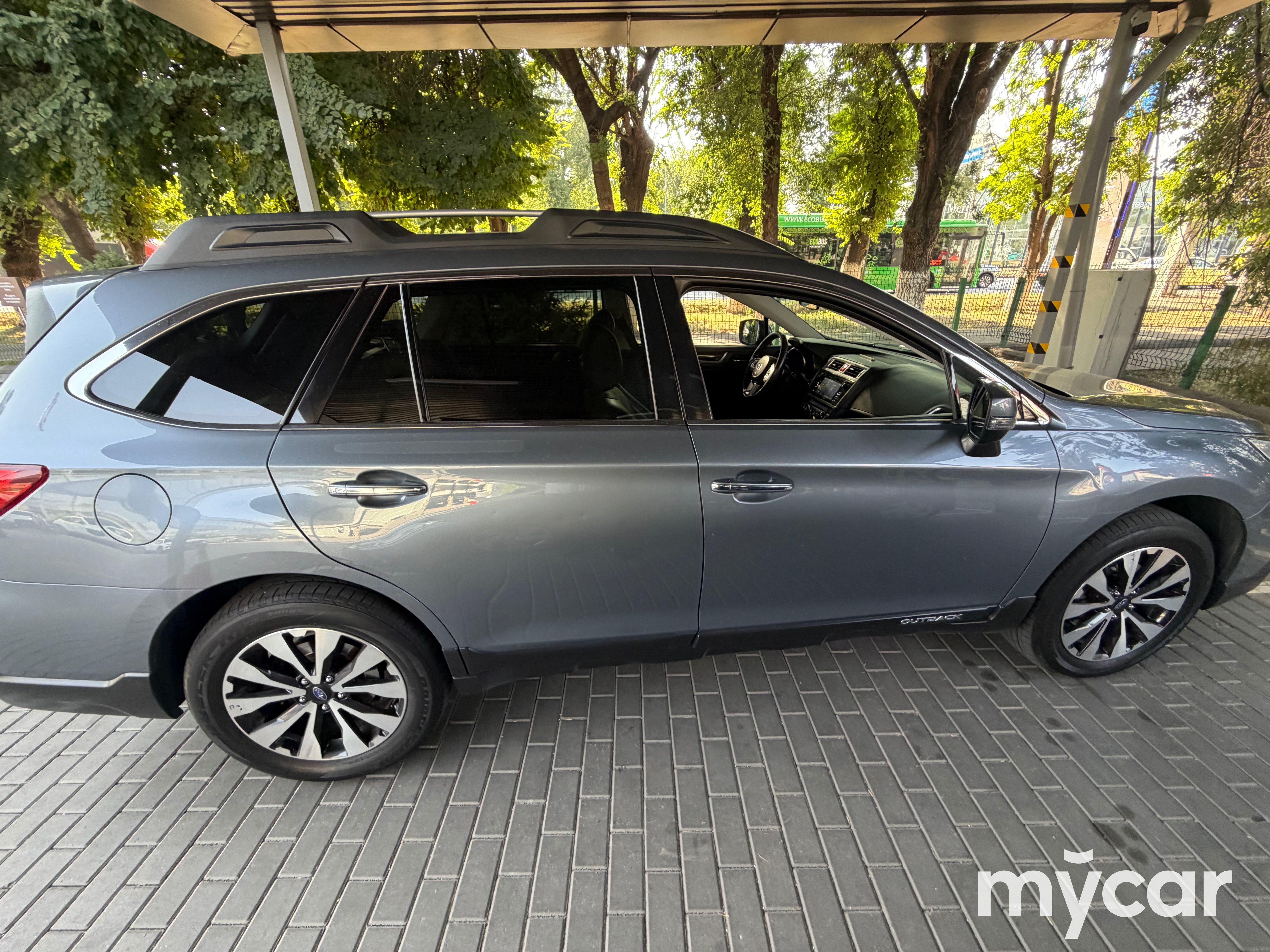 Subaru Outback 2015