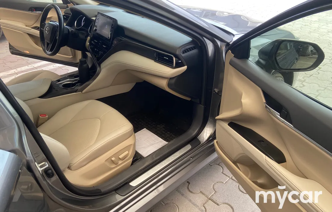 Toyota Camry 2023