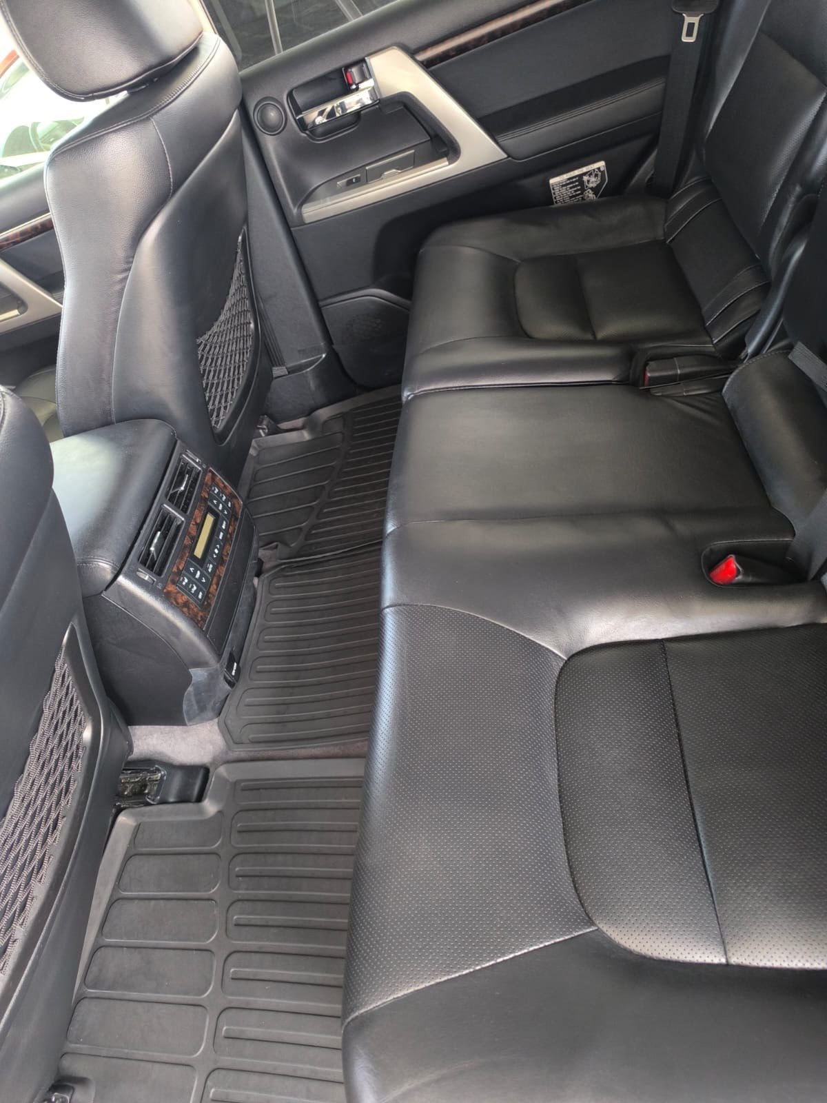 Toyota Land Cruiser 2014