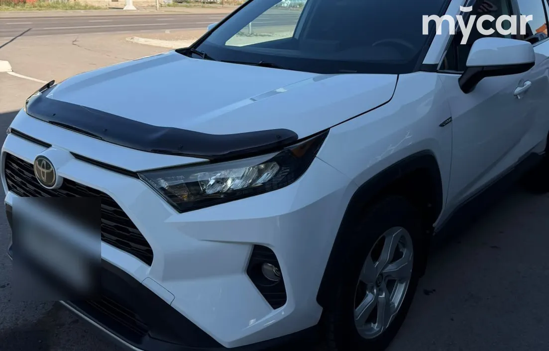 Toyota RAV4 2021