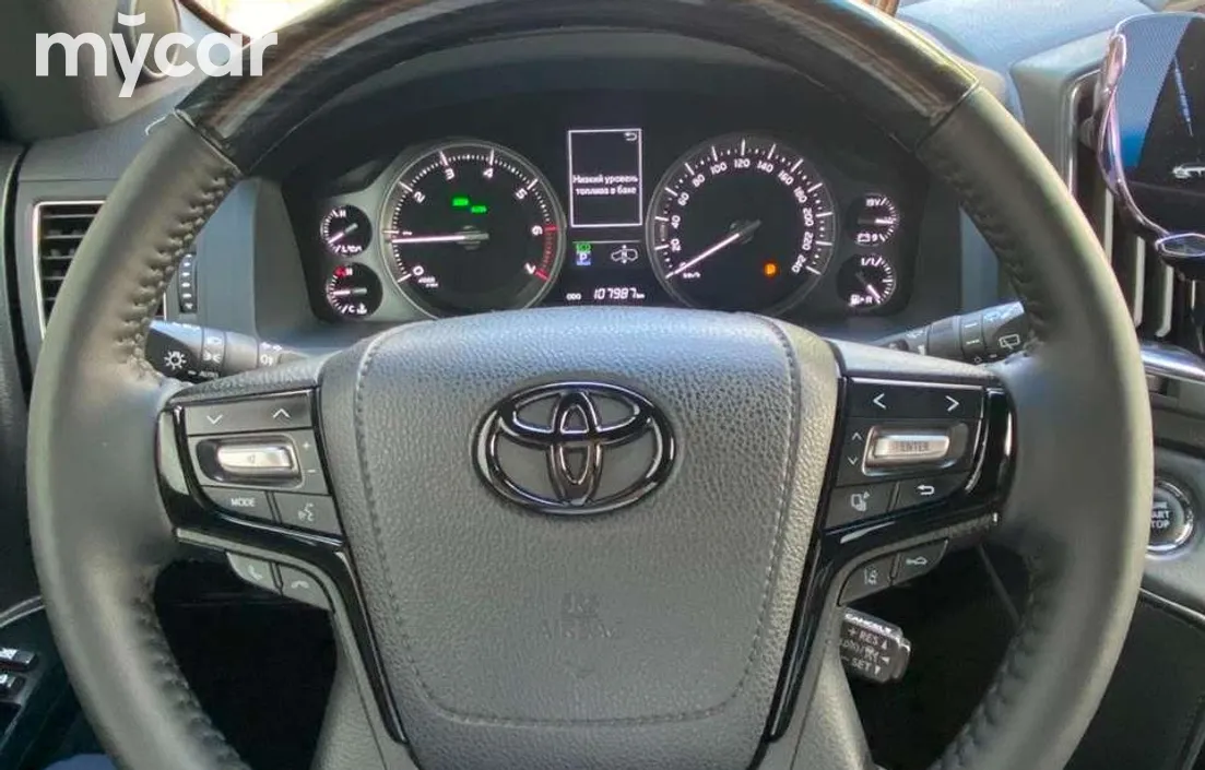 Toyota Land Cruiser 2019