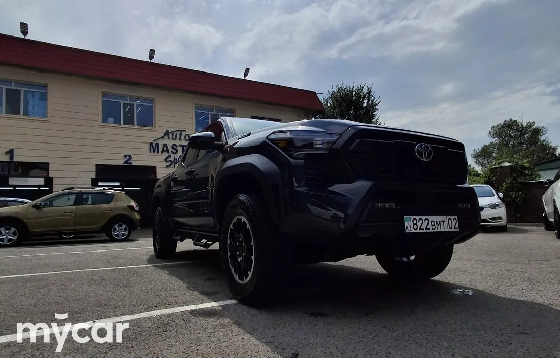 Toyota Tacoma 2024