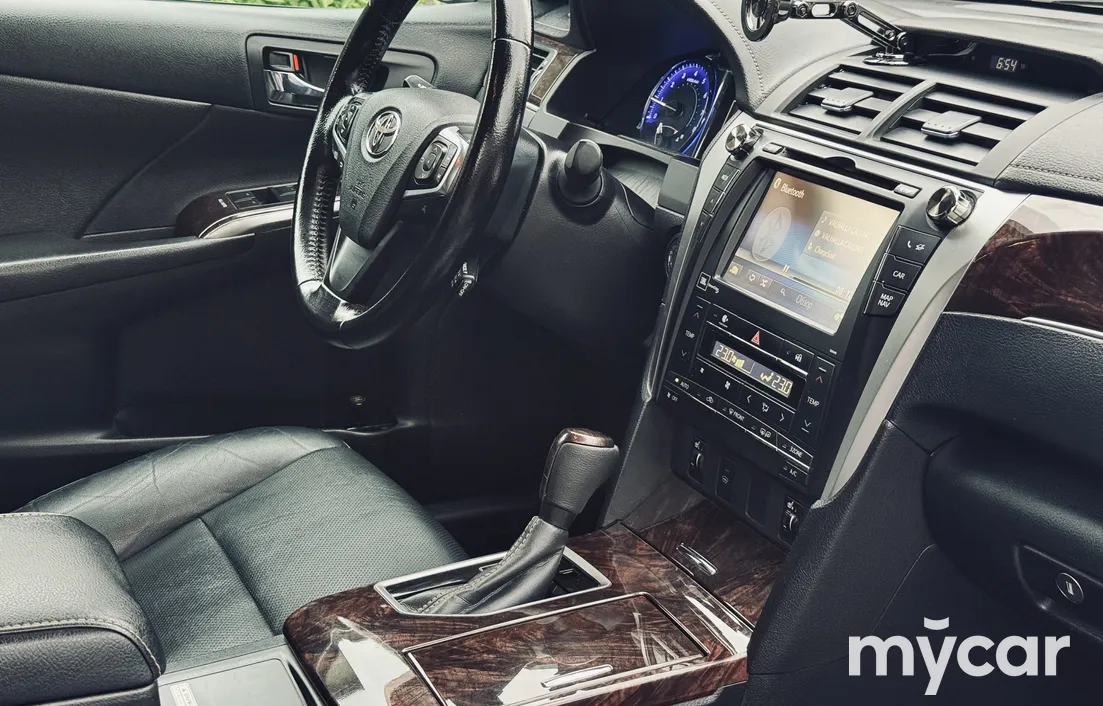 Toyota Camry 2016