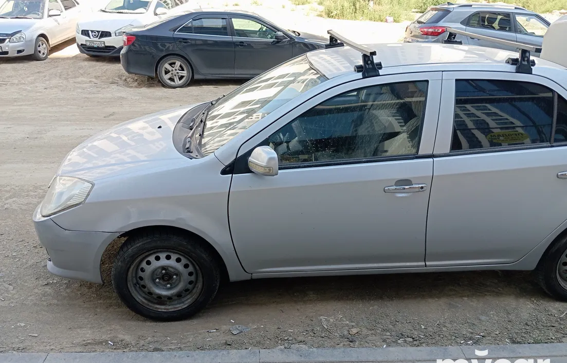 Geely MK 2013