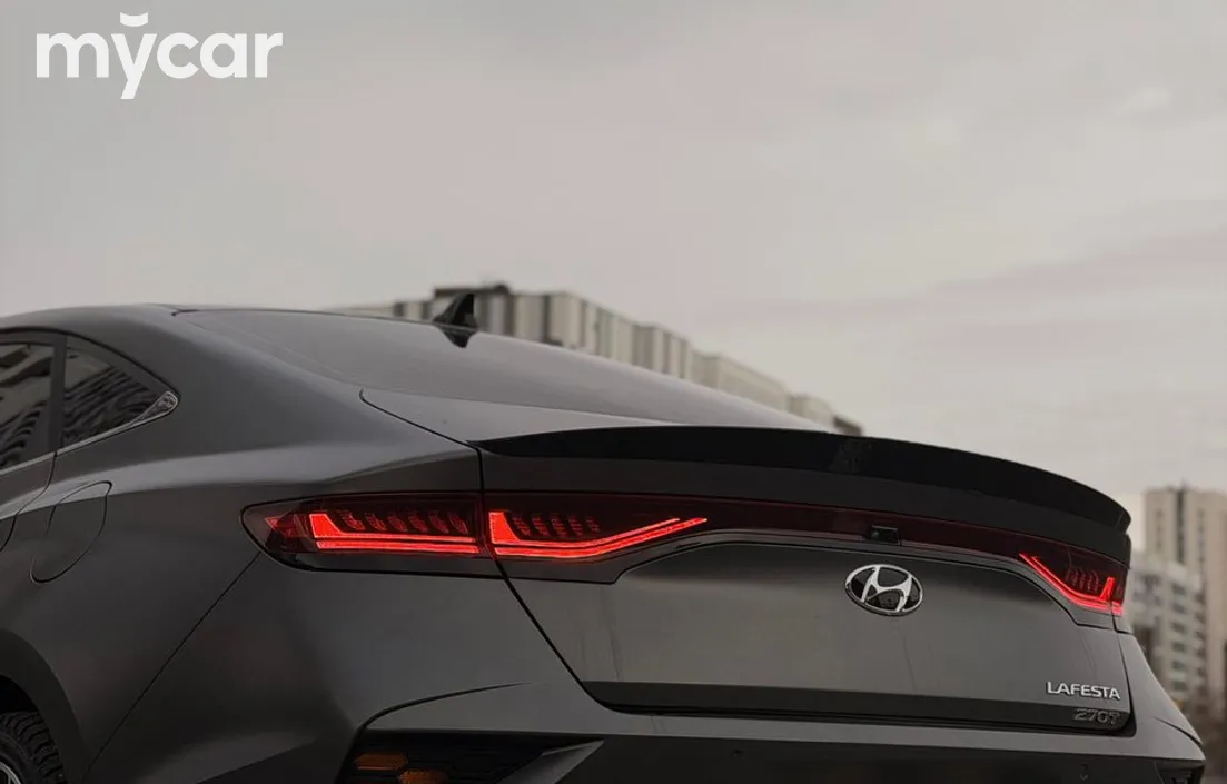Hyundai Lafesta 2023