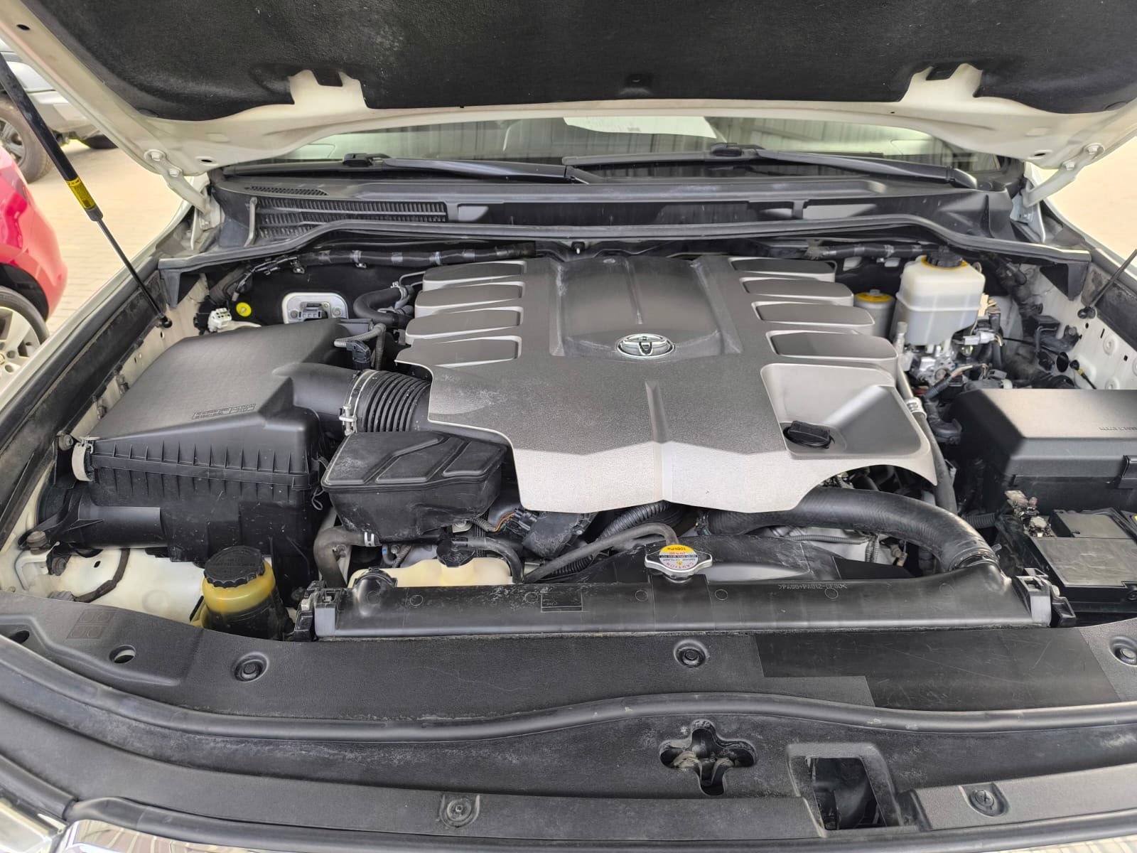 Toyota Land Cruiser 2014