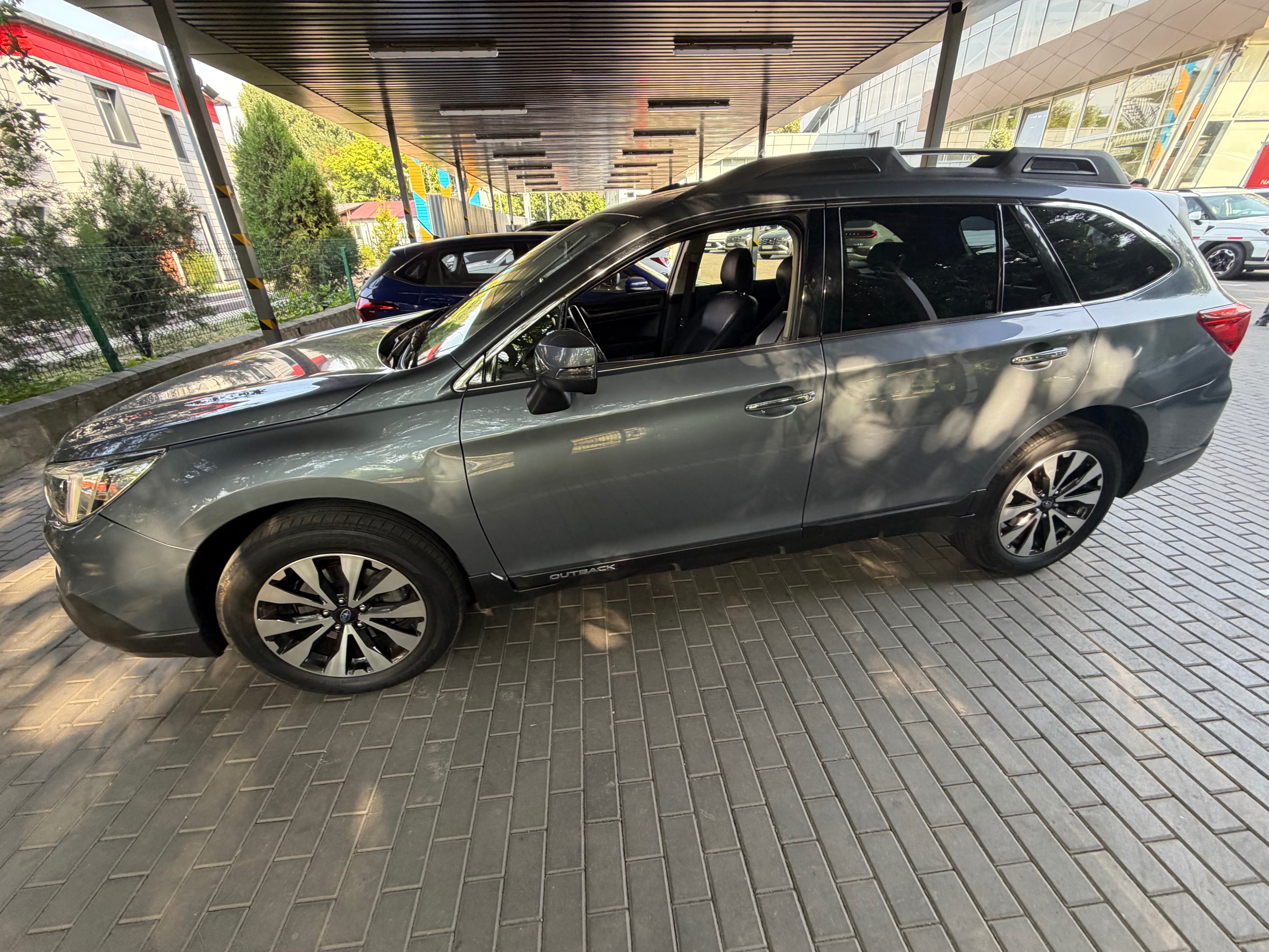 Subaru Outback 2015
