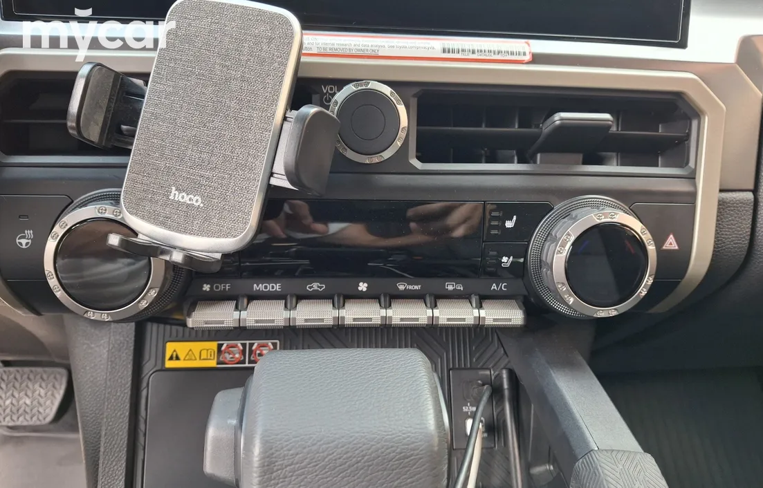 Toyota Tacoma 2024