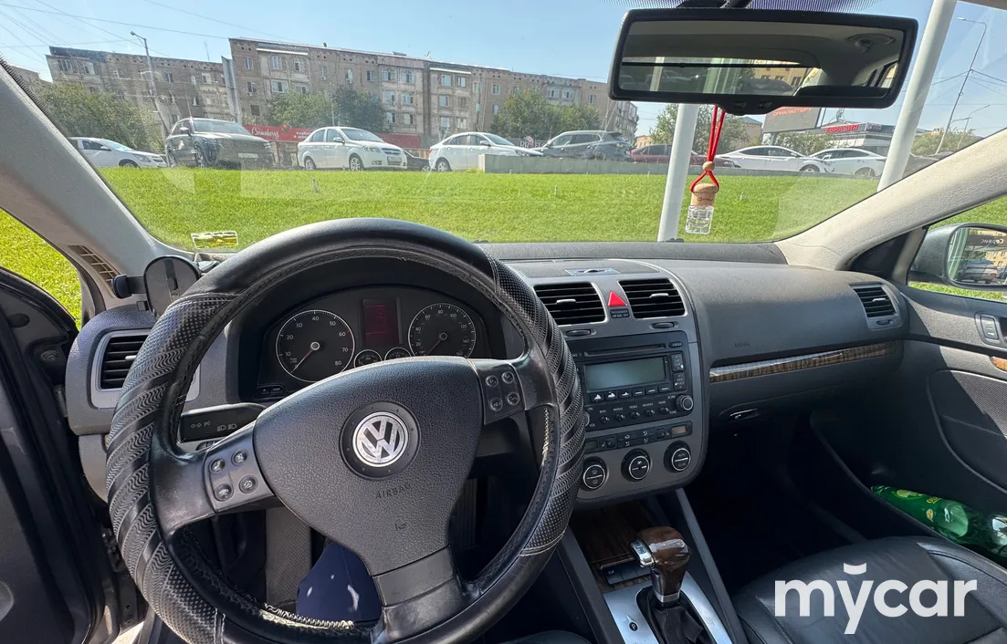 Volkswagen Jetta 2005