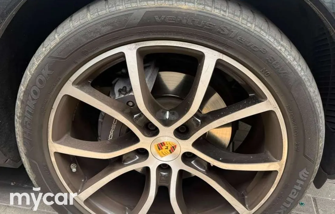 Porsche Cayenne 2020