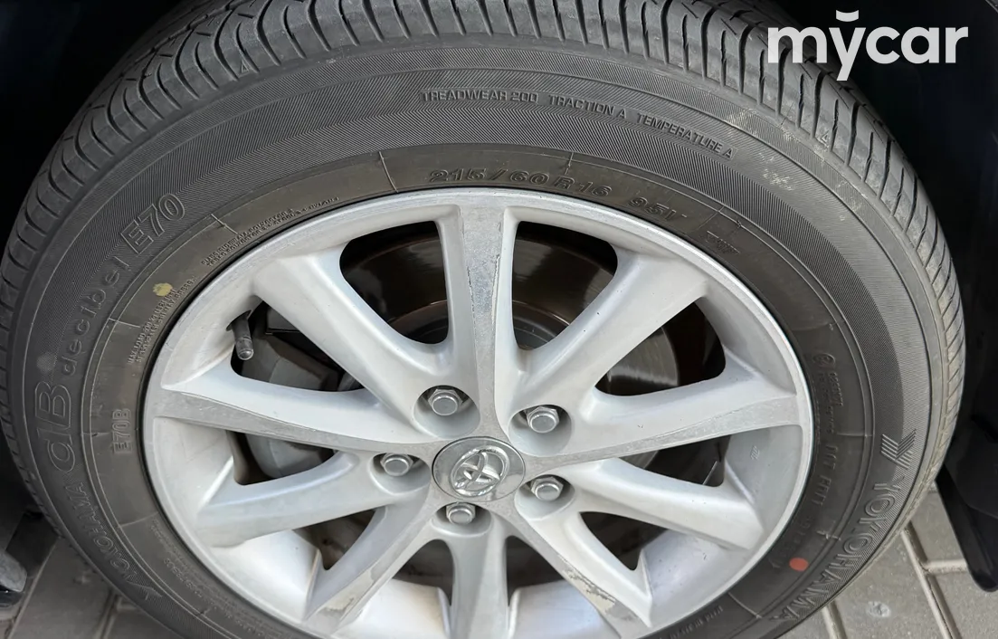 Toyota Camry 2012