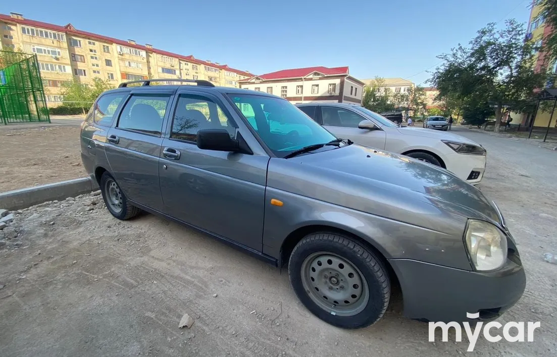 LADA Priora 2011