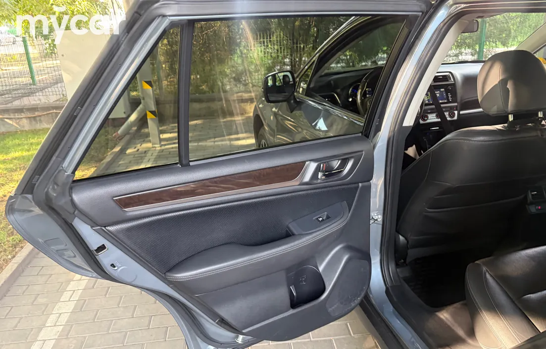 Subaru Outback 2015