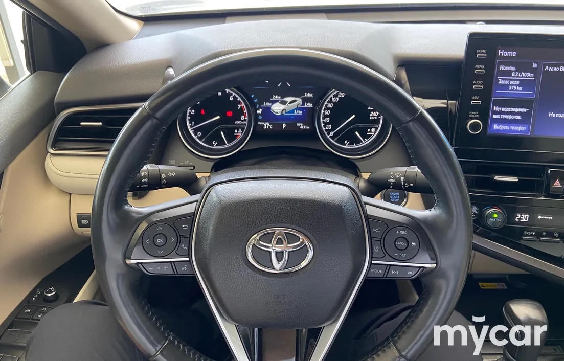Toyota Camry 2023