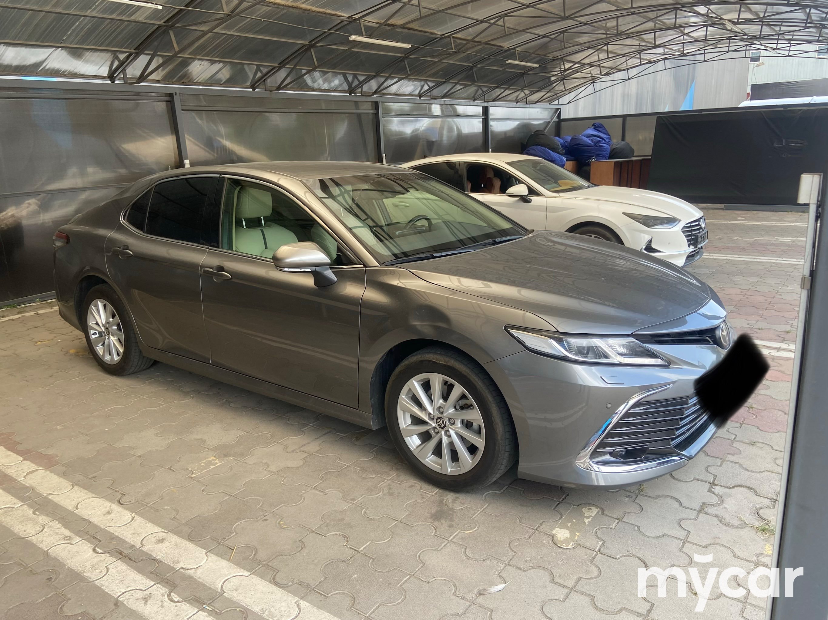 Toyota Camry 2023
