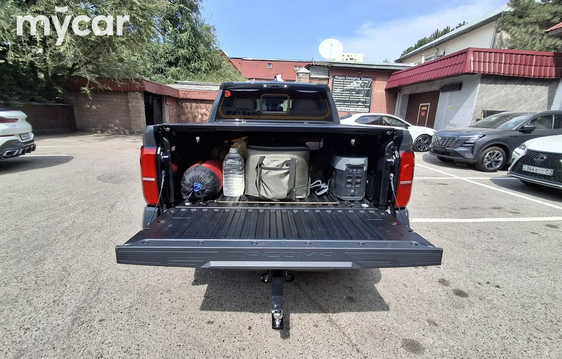 Toyota Tacoma 2024