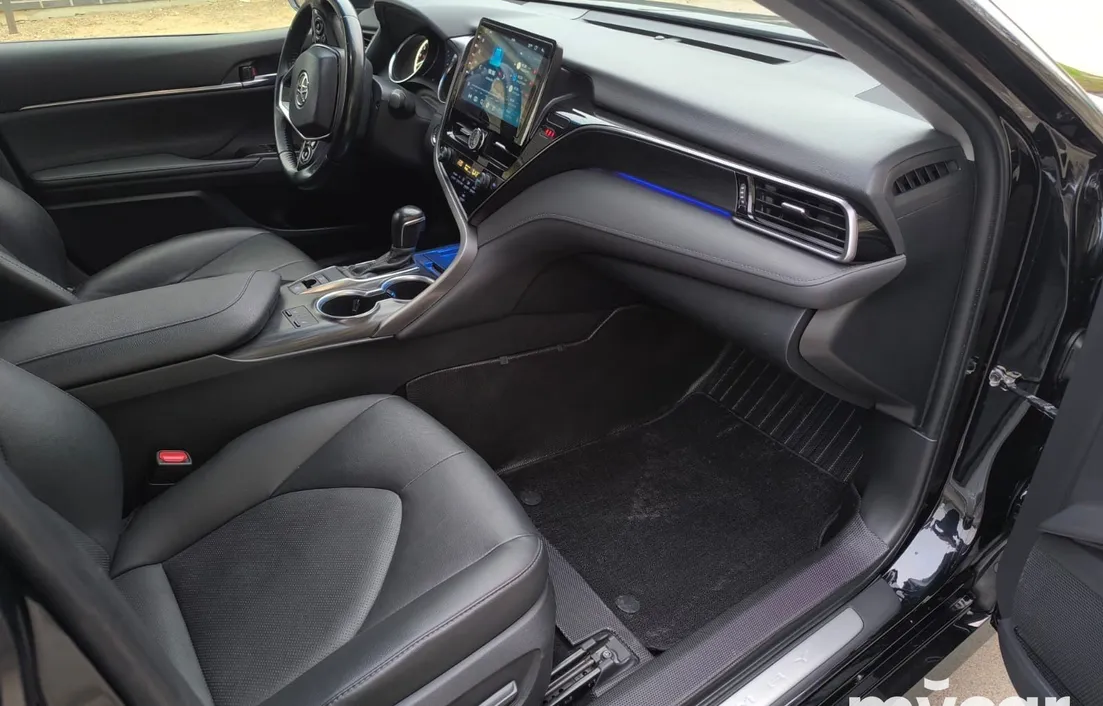 Toyota Camry 2023