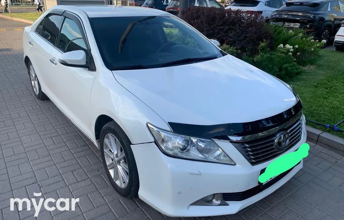 Toyota Camry 2013