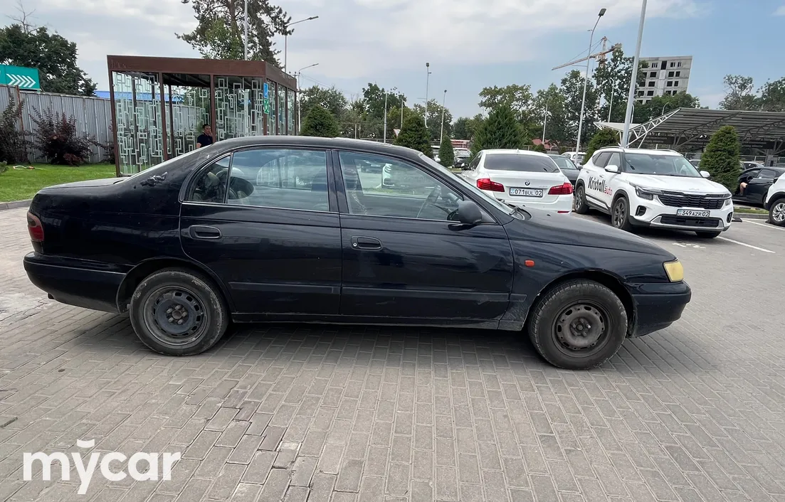 Toyota Carina 1995