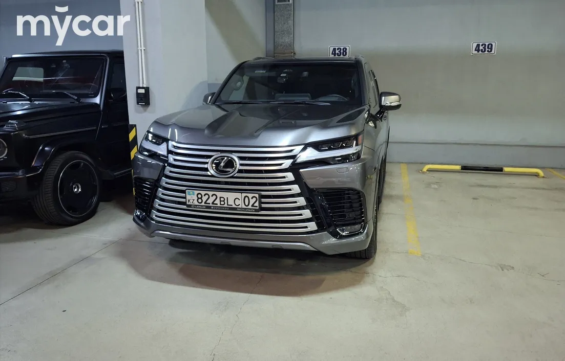 Lexus LX 2025