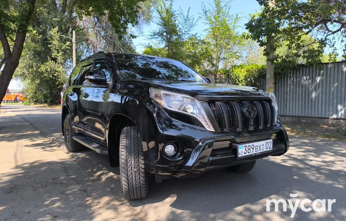 Toyota Land Cruiser Prado 2013
