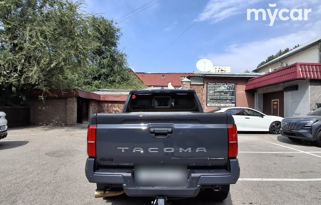 Toyota Tacoma 2024