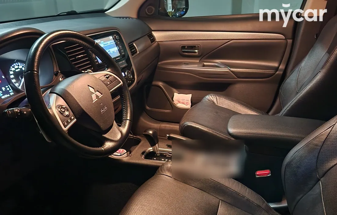 Mitsubishi Outlander 2014