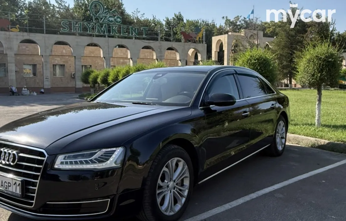 Audi A8 2016