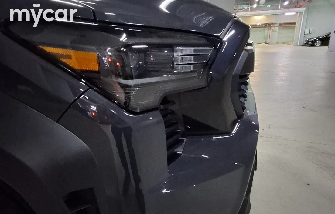 Toyota Tacoma 2024