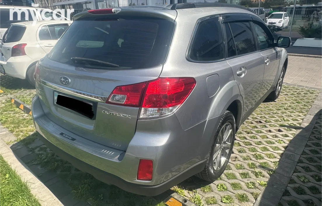 Subaru Outback 2010