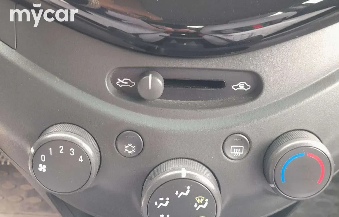 Chevrolet Spark 2012
