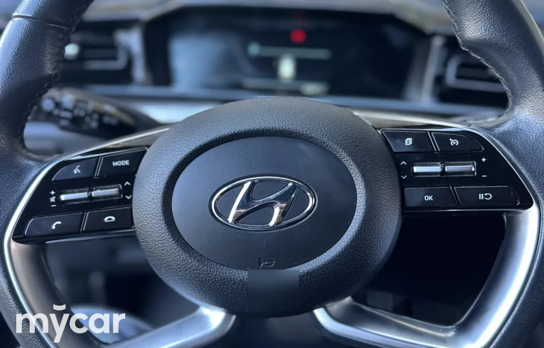 Hyundai Custin 2024