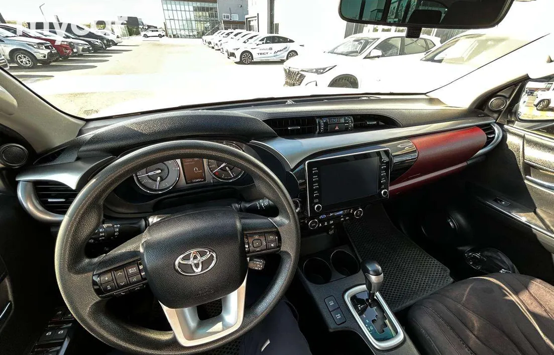 Toyota Hilux 2021