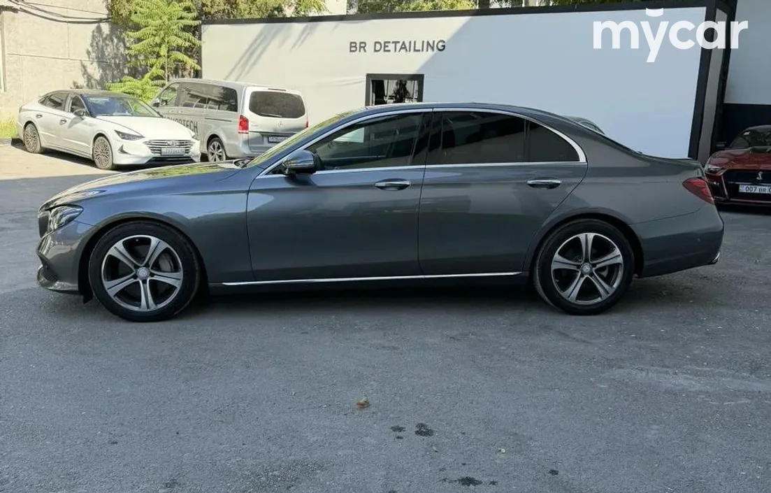Mercedes-Benz E-Класс 2016