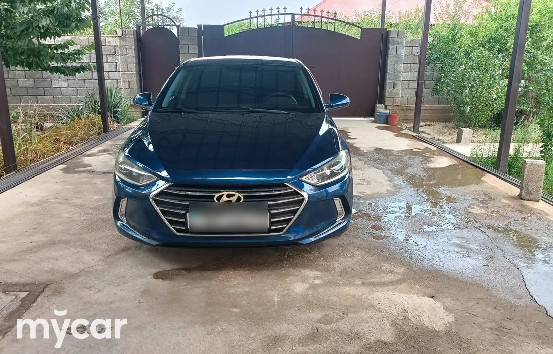 Hyundai Elantra 2016
