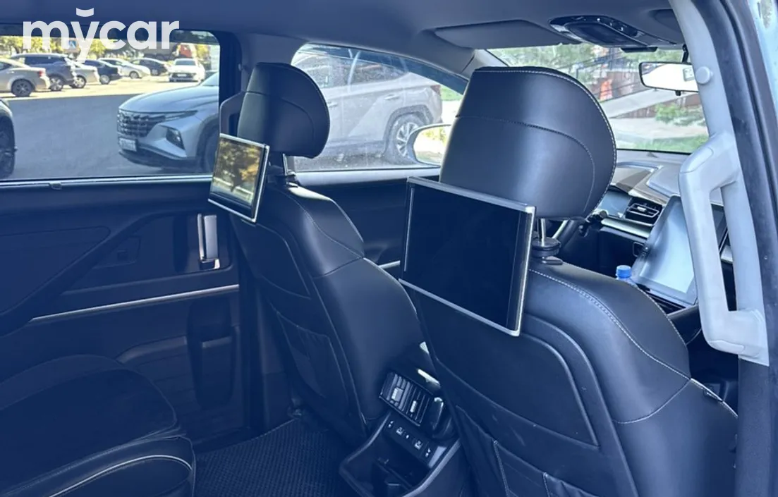 Hyundai Custin 2024