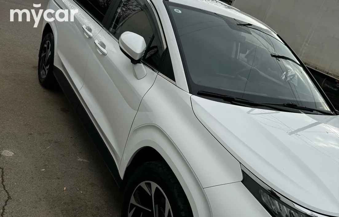 Hyundai Custin 2024