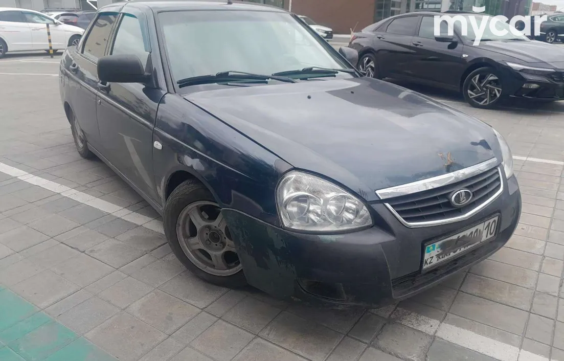 LADA Priora 2012