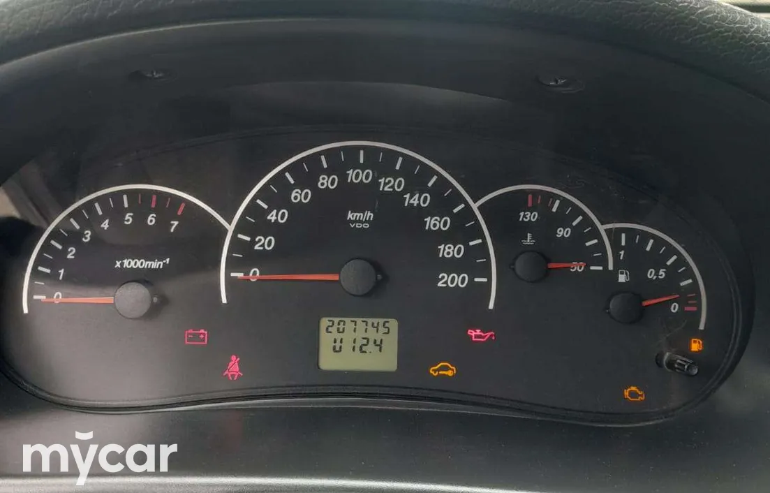 LADA Priora 2012