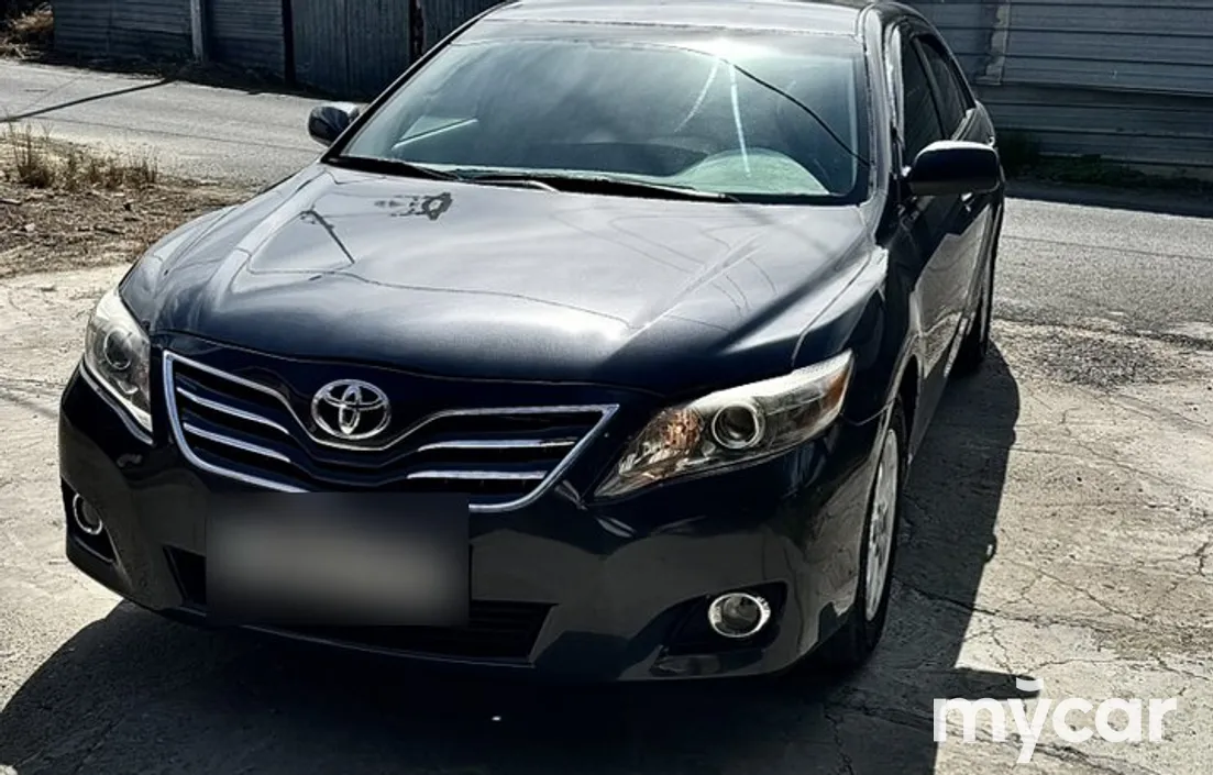 Toyota Camry 2010