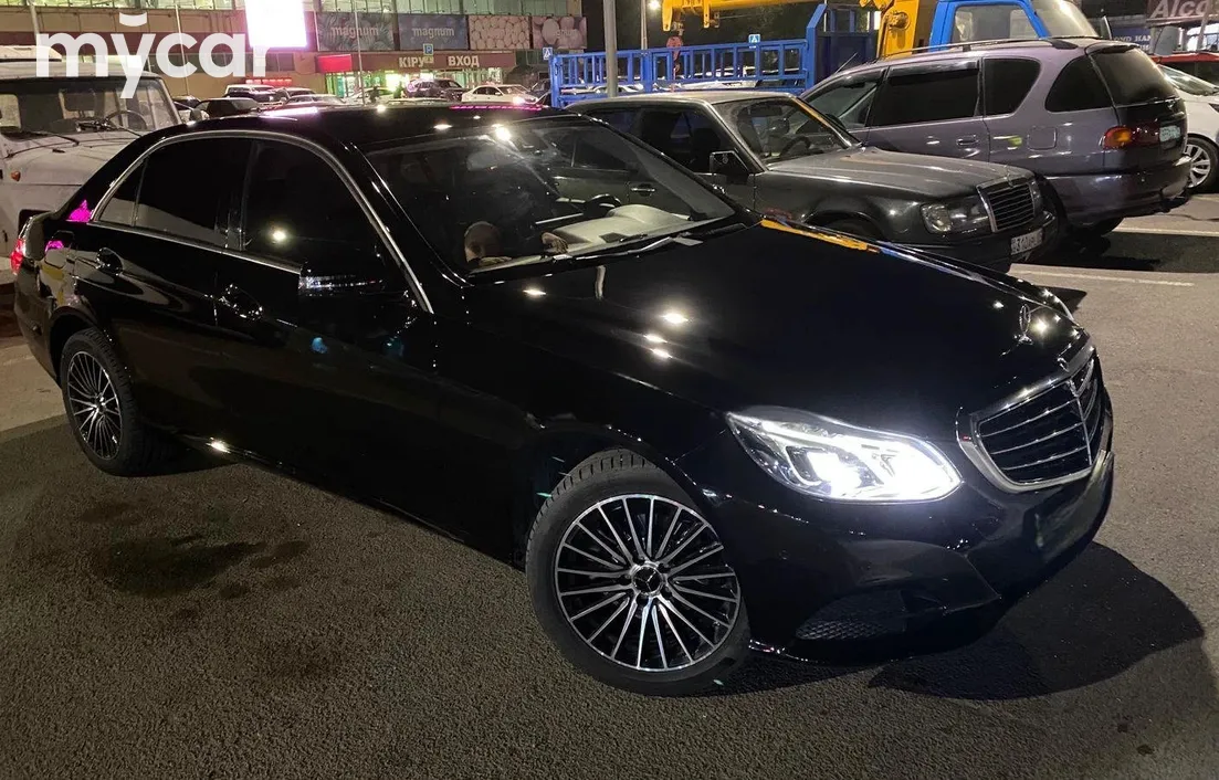 Mercedes-Benz E-Класс 2015