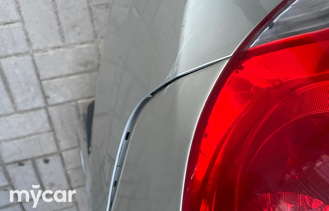 Hyundai Accent 2012