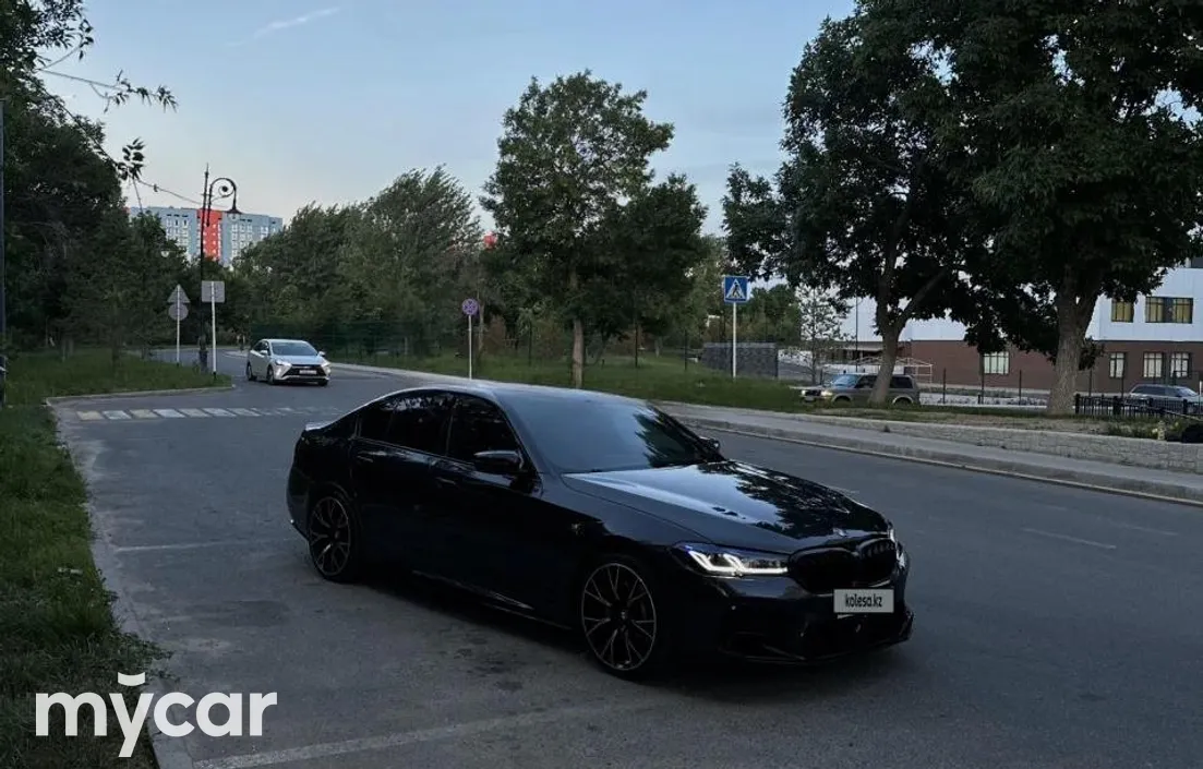 BMW 5 серия 2018
