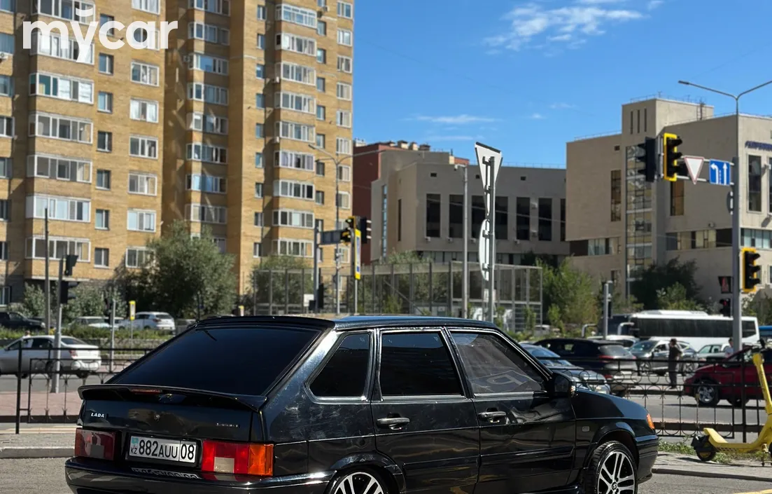 LADA 2114 2013