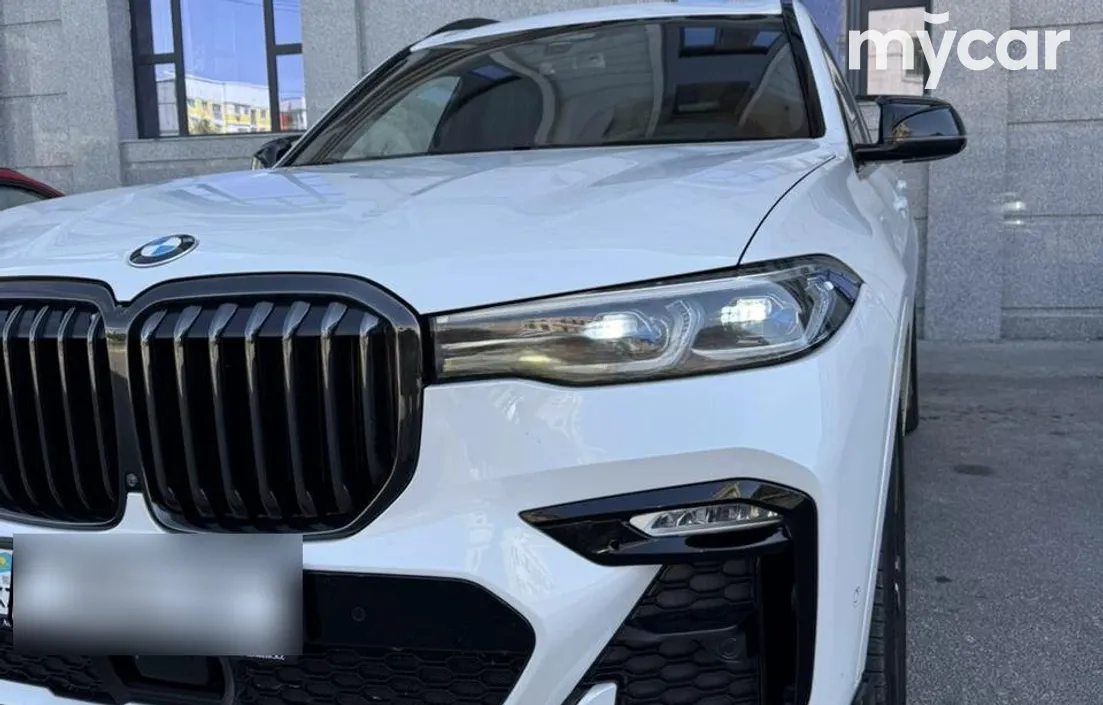 BMW X7 2021